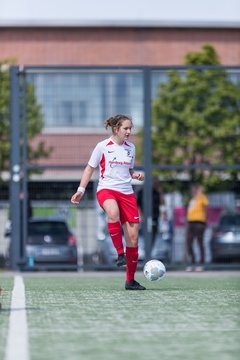 Bild 215 - wBJ St. Pauli - Walddoerfer : Ergebnis: 1:11